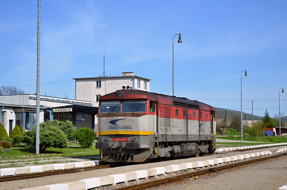 751 109-0