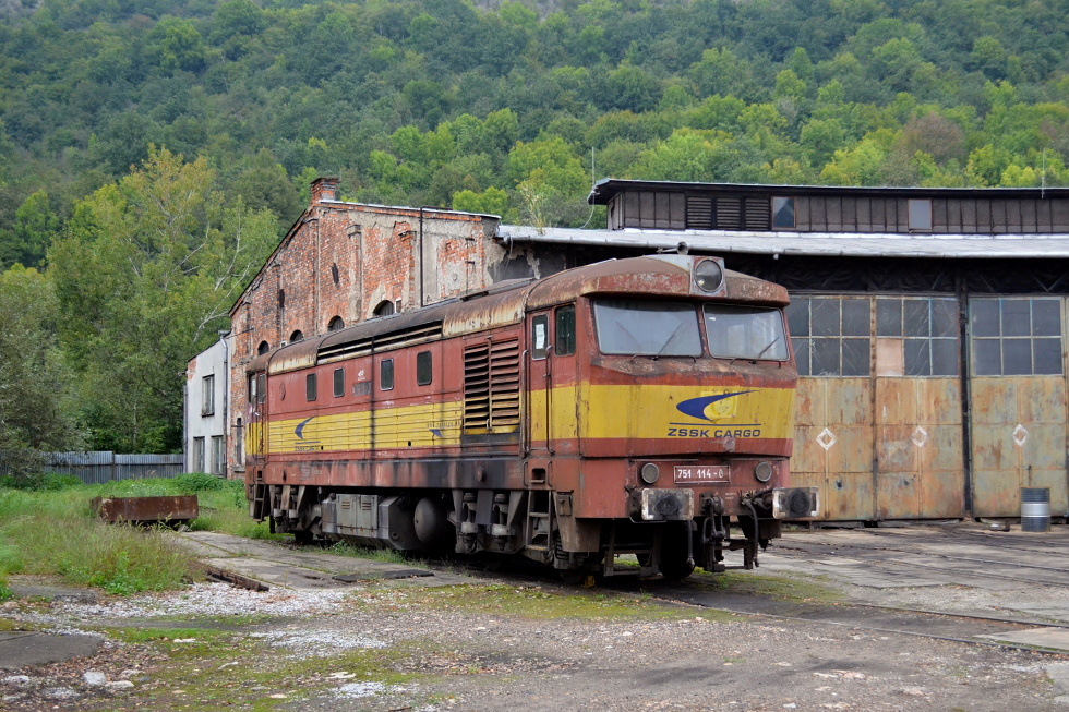 751 114-0