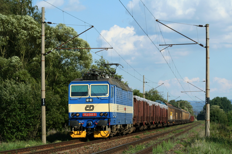 363 044-9
