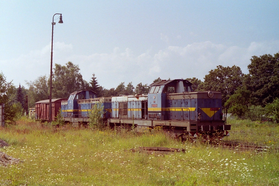 735 103-4