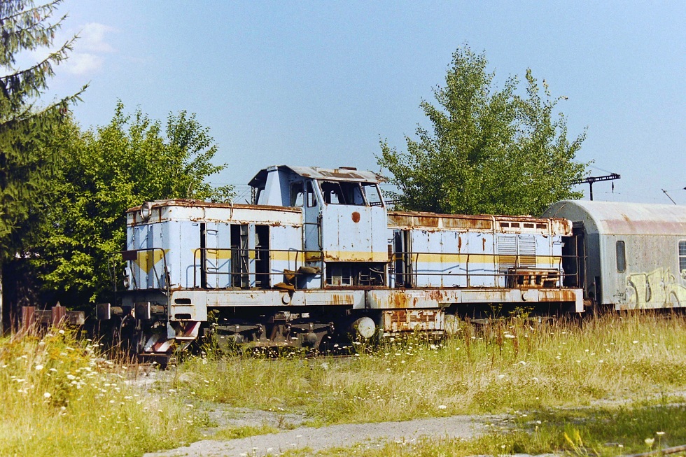 735 125-7