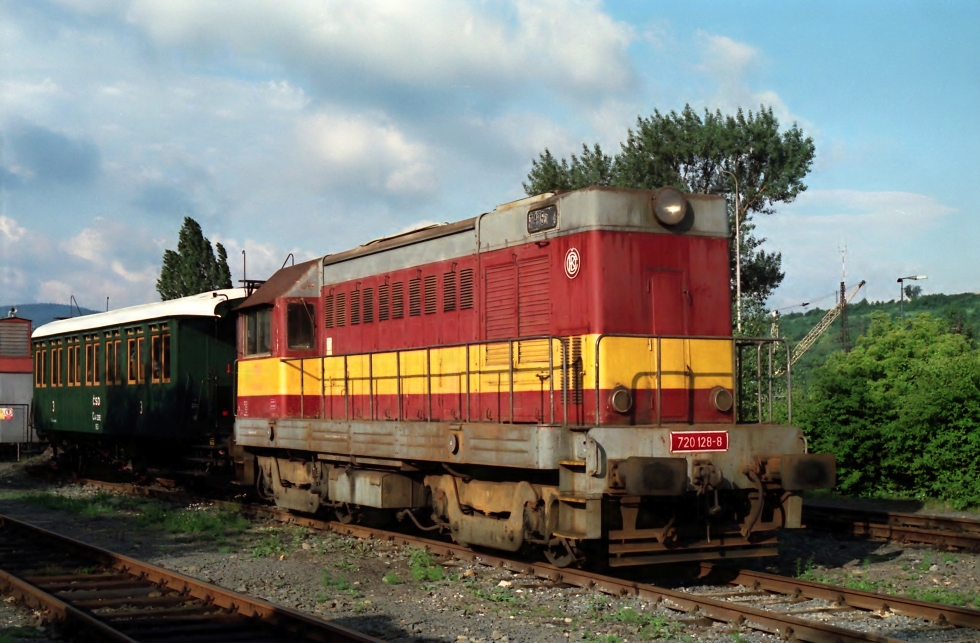 720 128-8