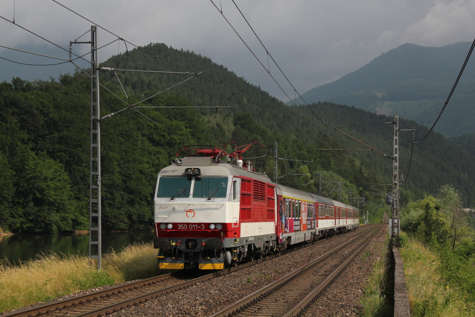 350 011-3