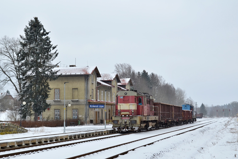 742 225-6
