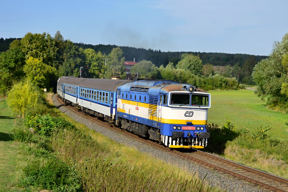 754 027-1