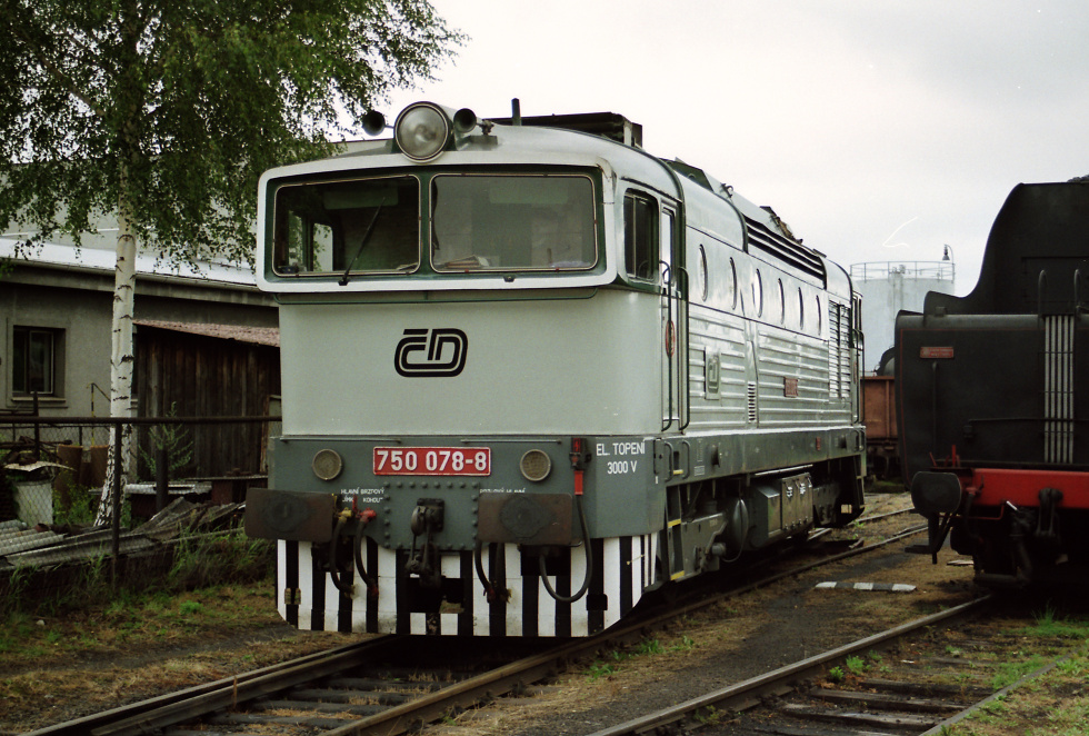 750 078-8