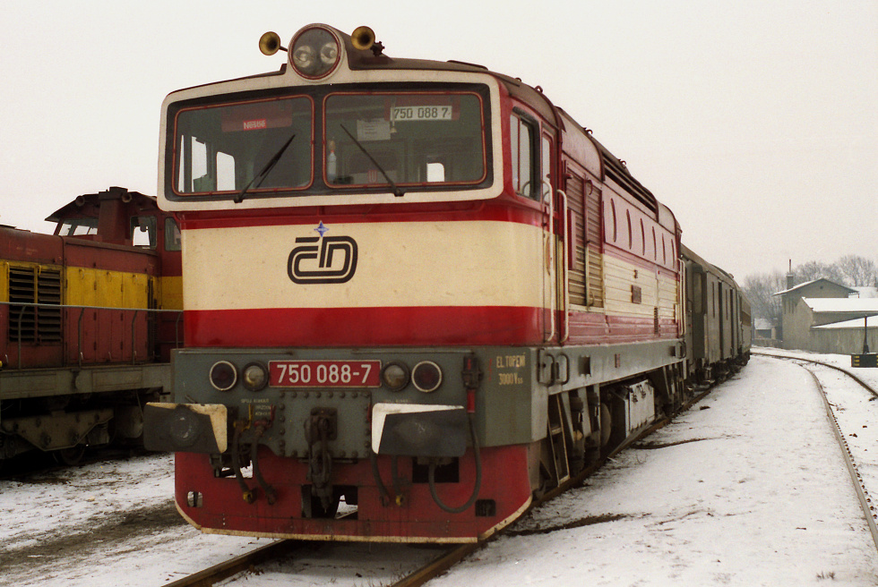 750 088-7