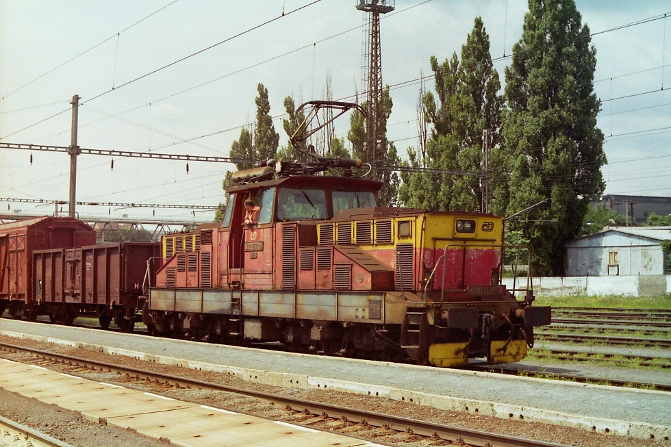 210 020-4