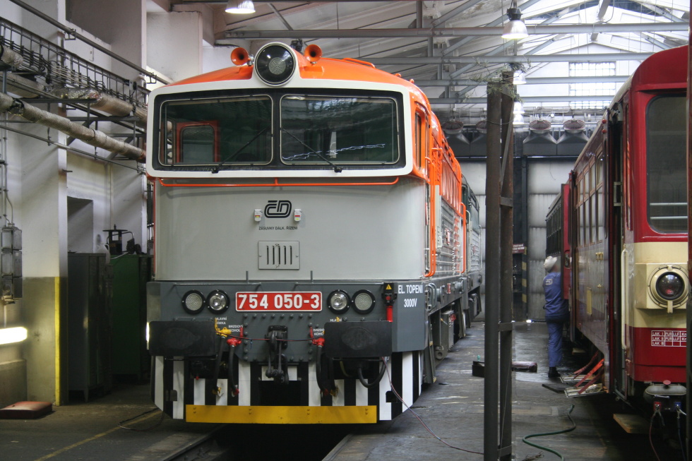 754 050-3
