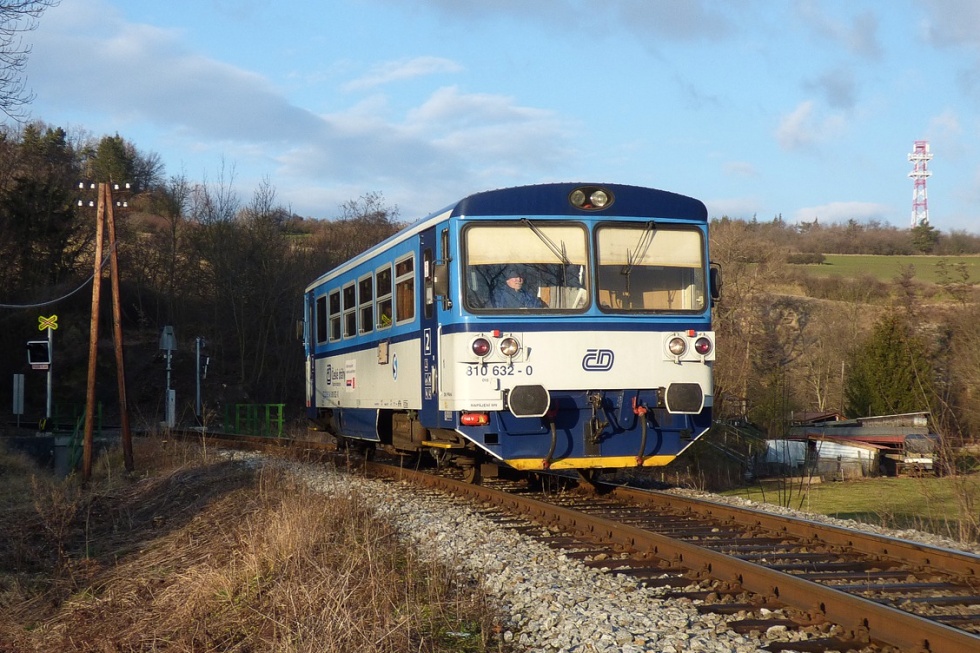 810 632-0