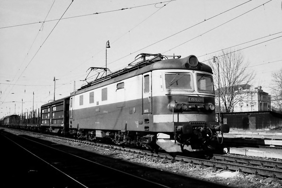 E469.3012