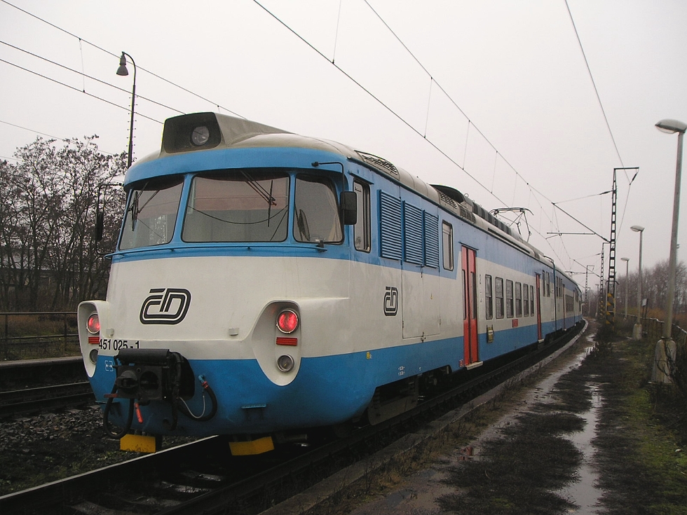 451 025-1
