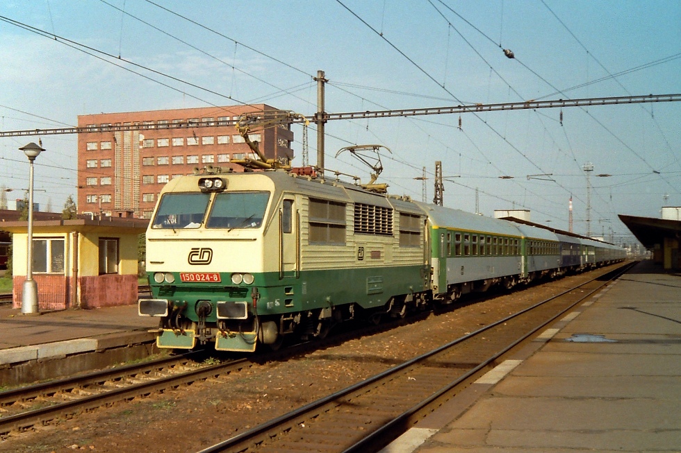 150 024-8