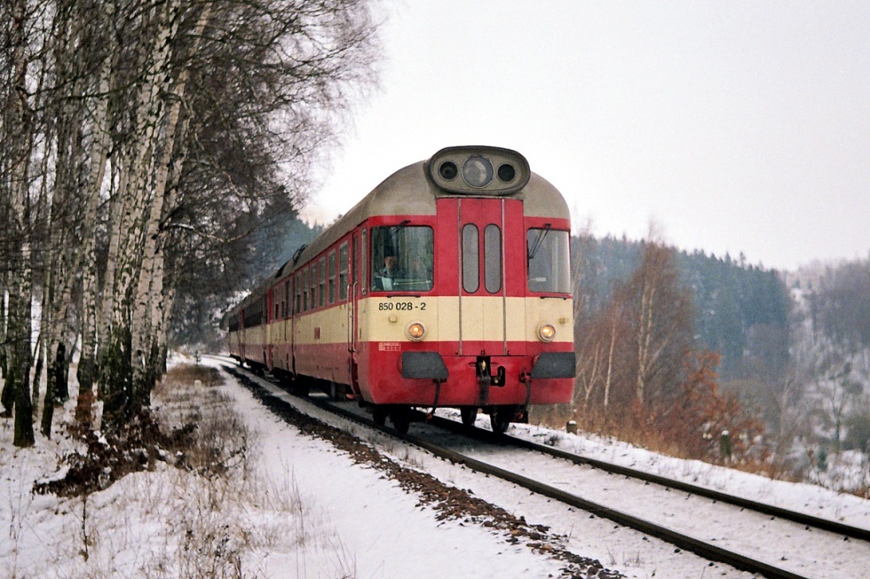 850 028-2