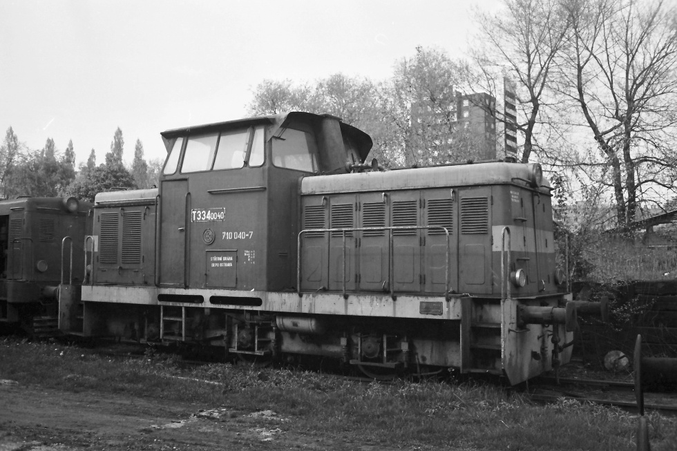 710 040-7