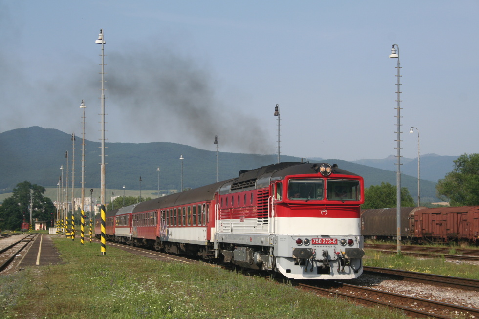 750 273-5