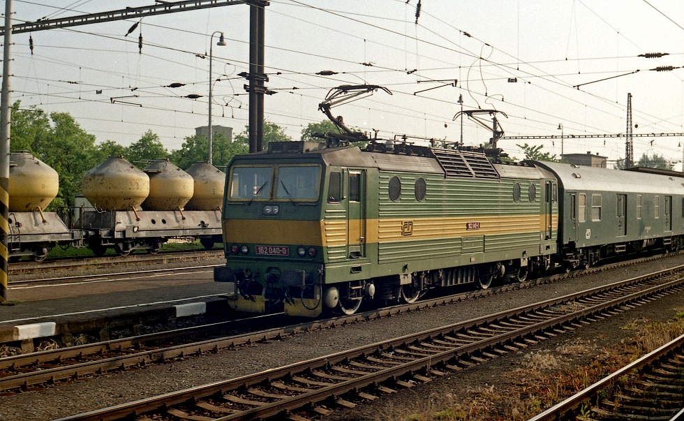 162 040-0