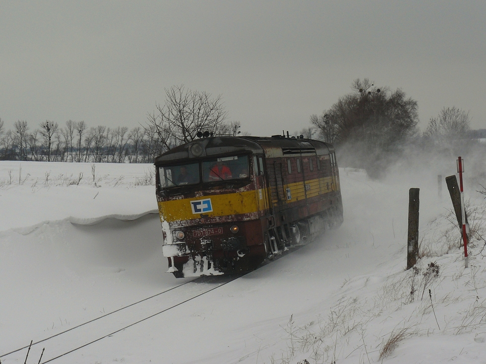 751 374-0