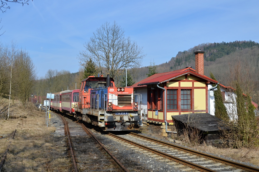 714 014-8
