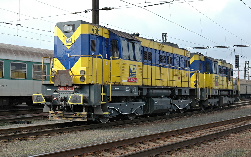 740 456-9