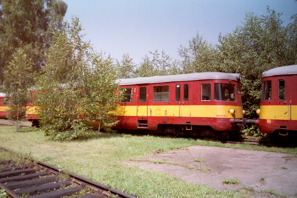 820 035-4