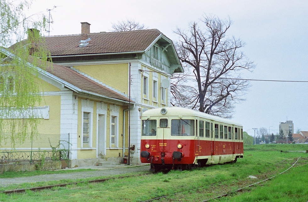 820 113-9