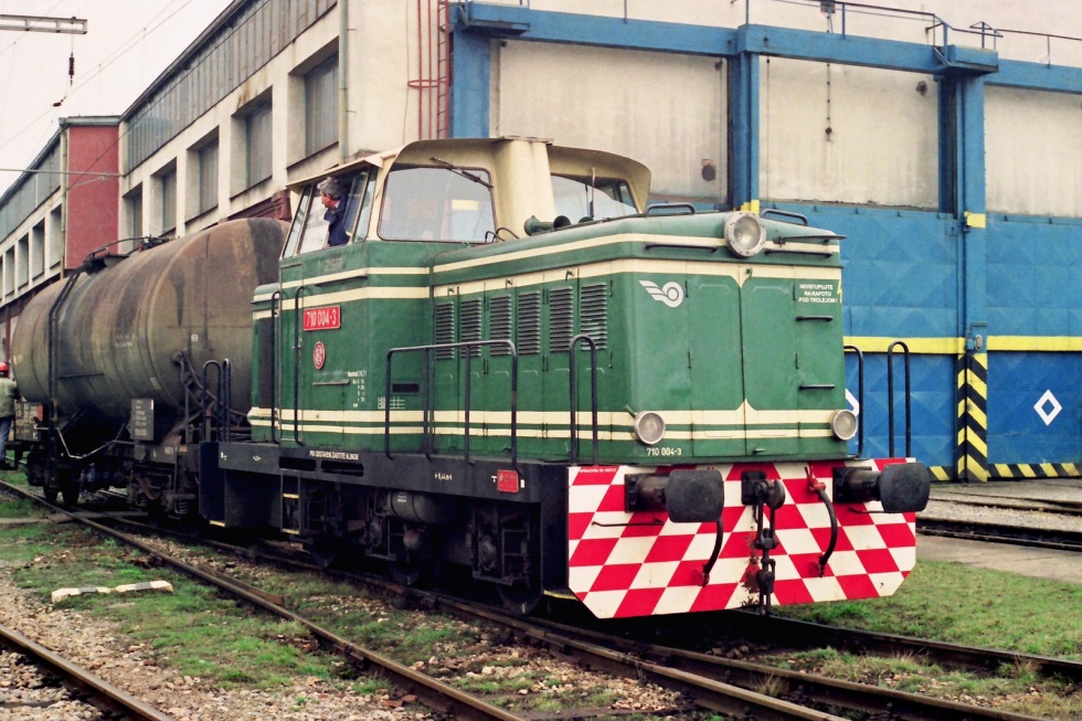 710 004-3