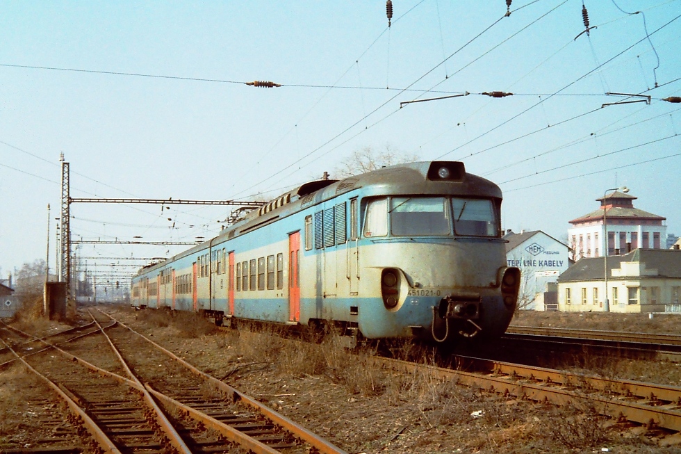 451 021-0
