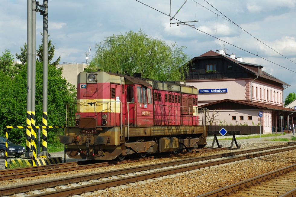 742 354-4