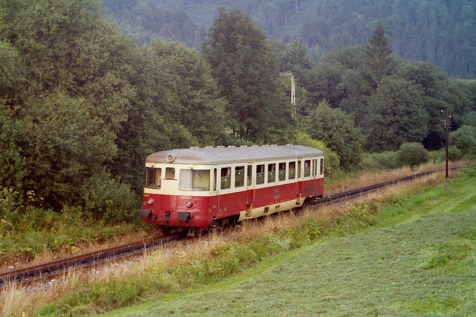 820 094-1