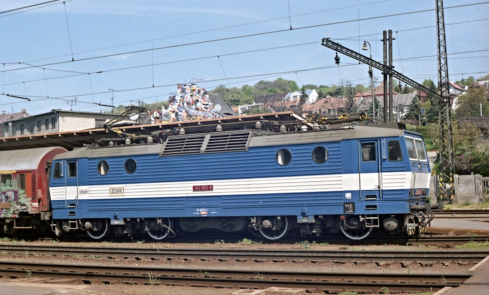 362 002-8