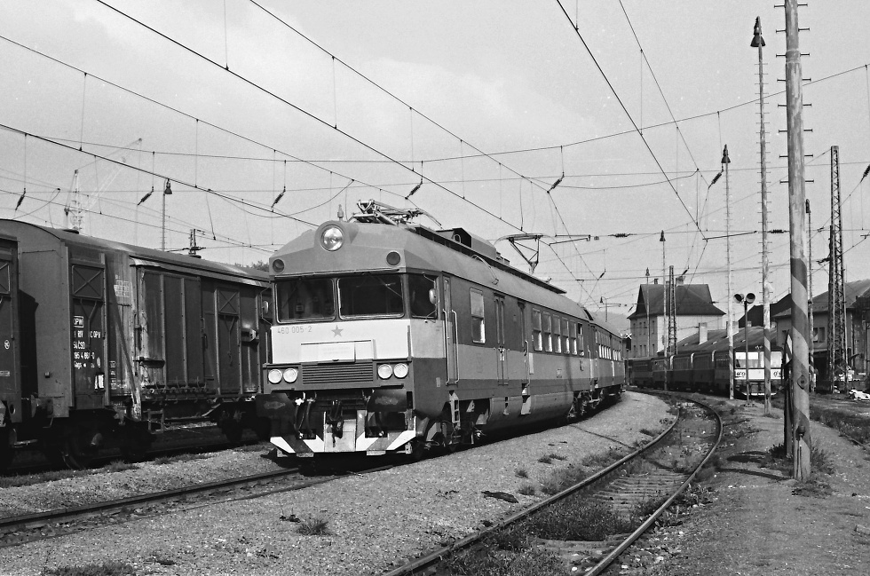 460 005-2