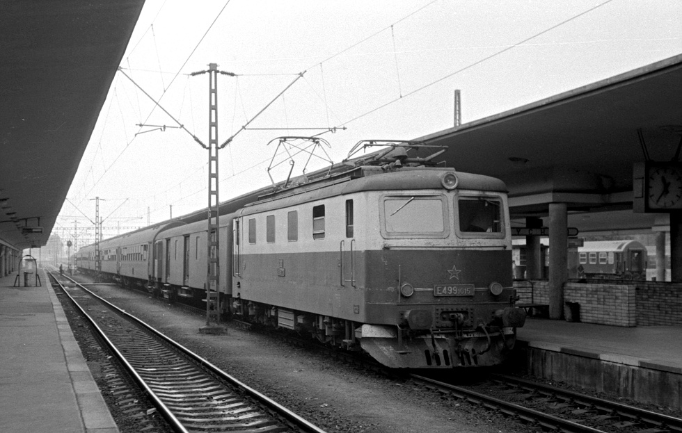 E499.1015