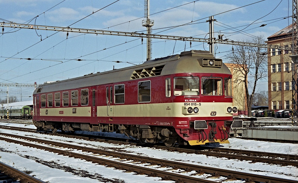 854 015-5
