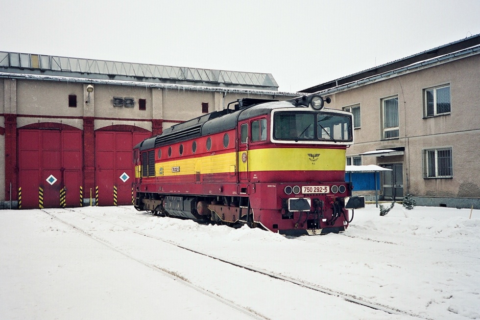750 292-5