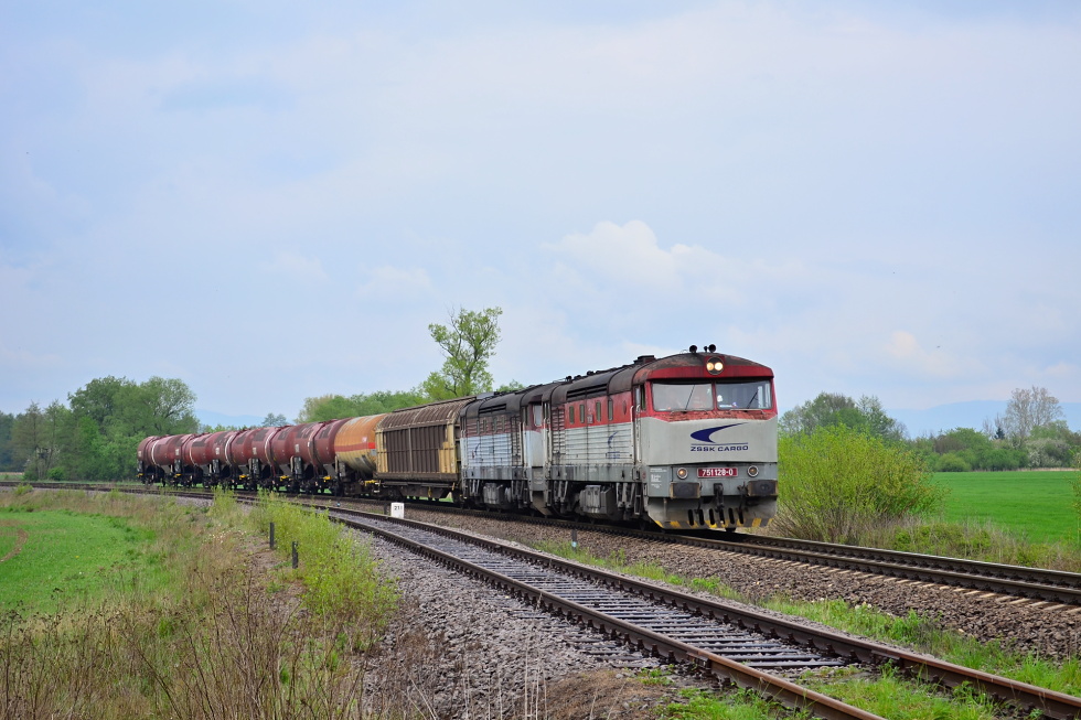 751 128-0