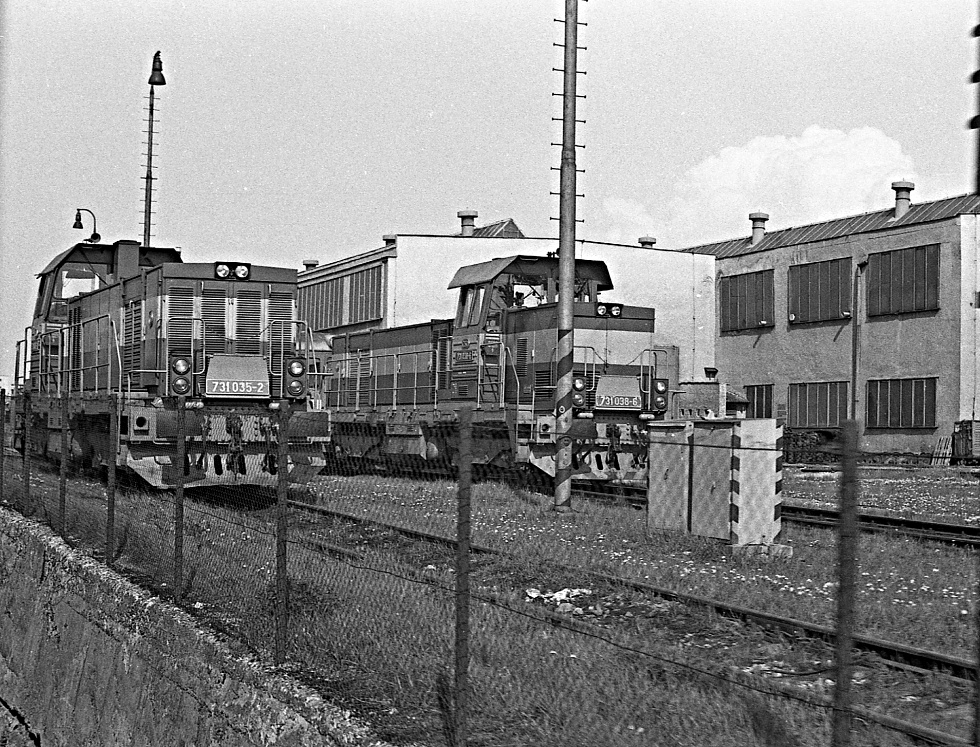 731 035-2