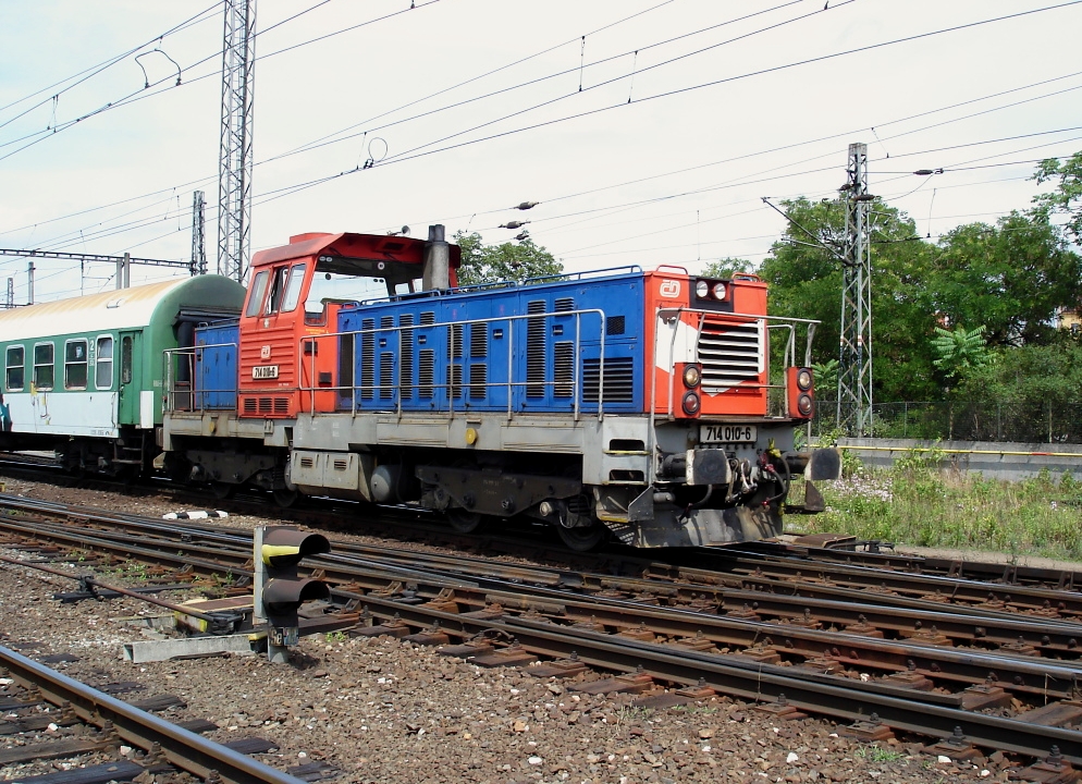 714 010-6