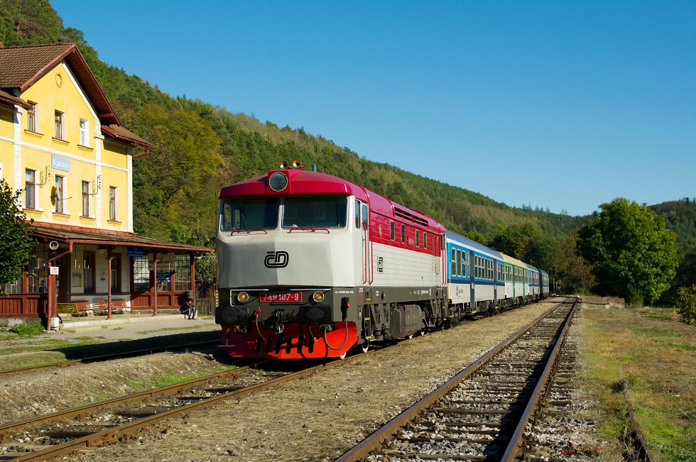 749 107-9