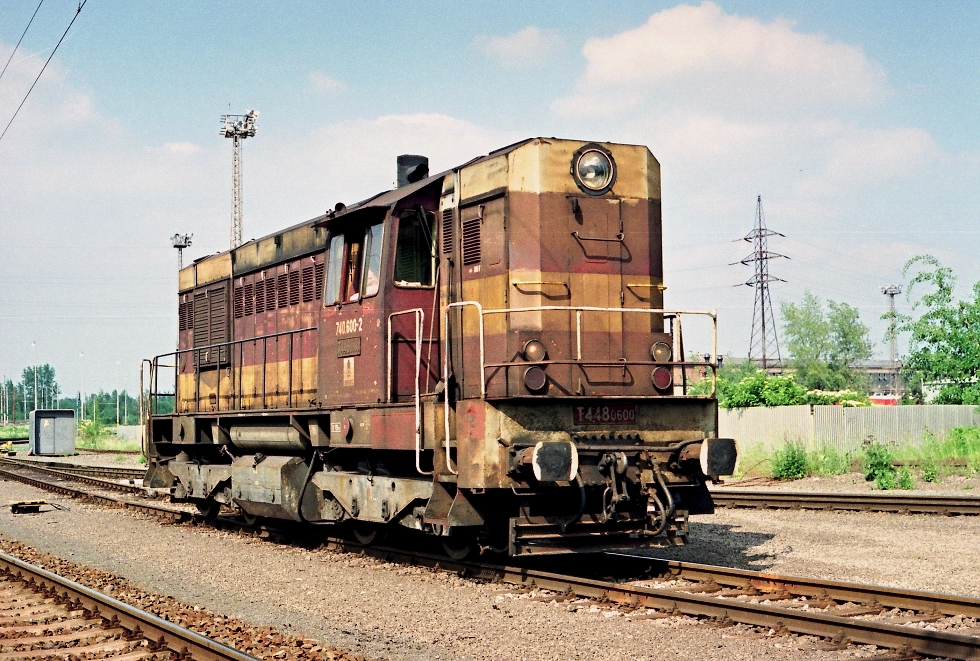 740 600-2