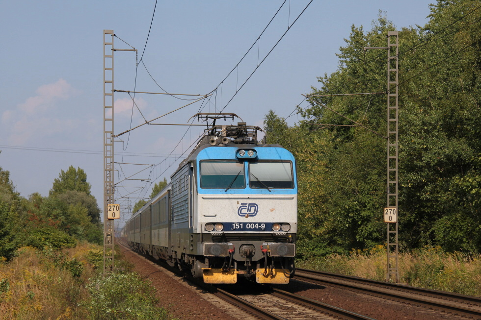 151 004-9