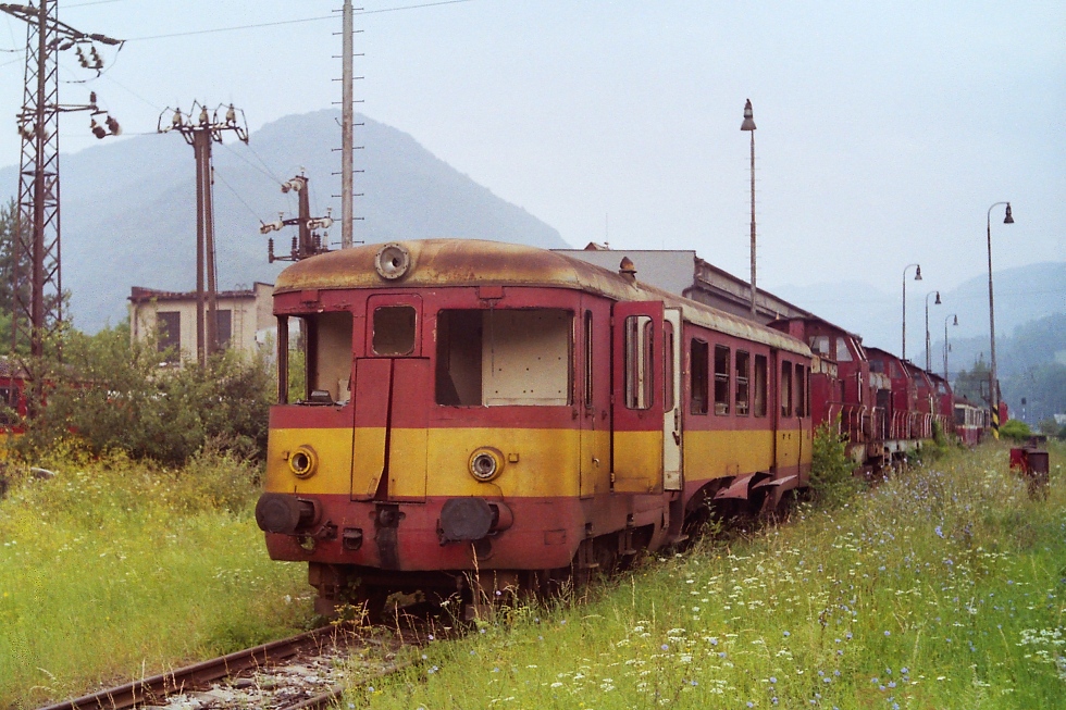 820 071-9