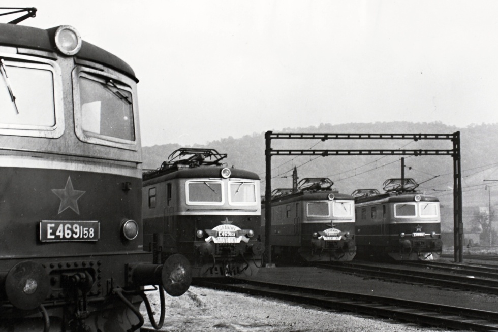 E469.168
