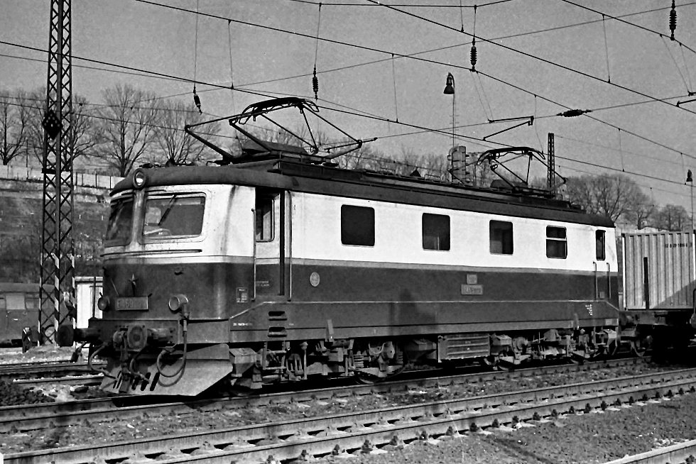 E469.1029