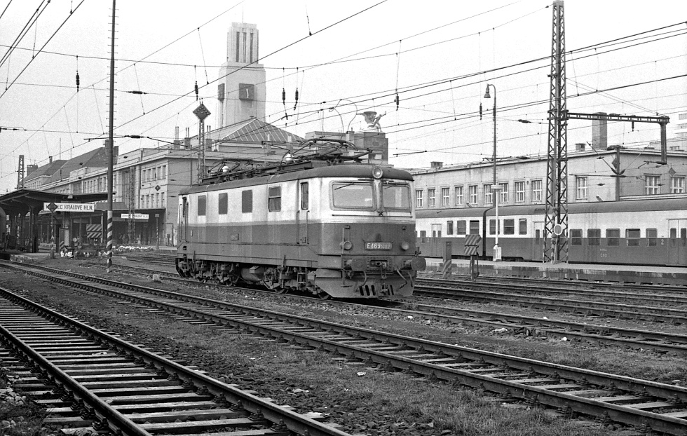 E469.1002