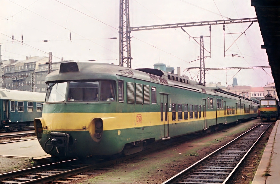 451 021-0