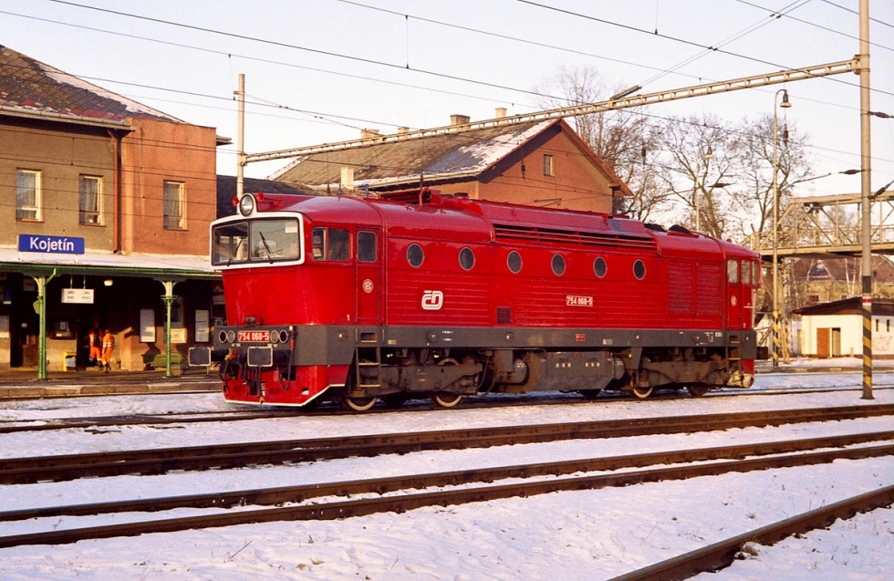 754 068-5