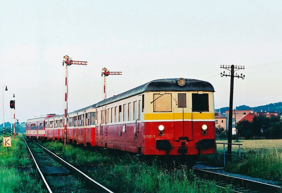 830 205-1