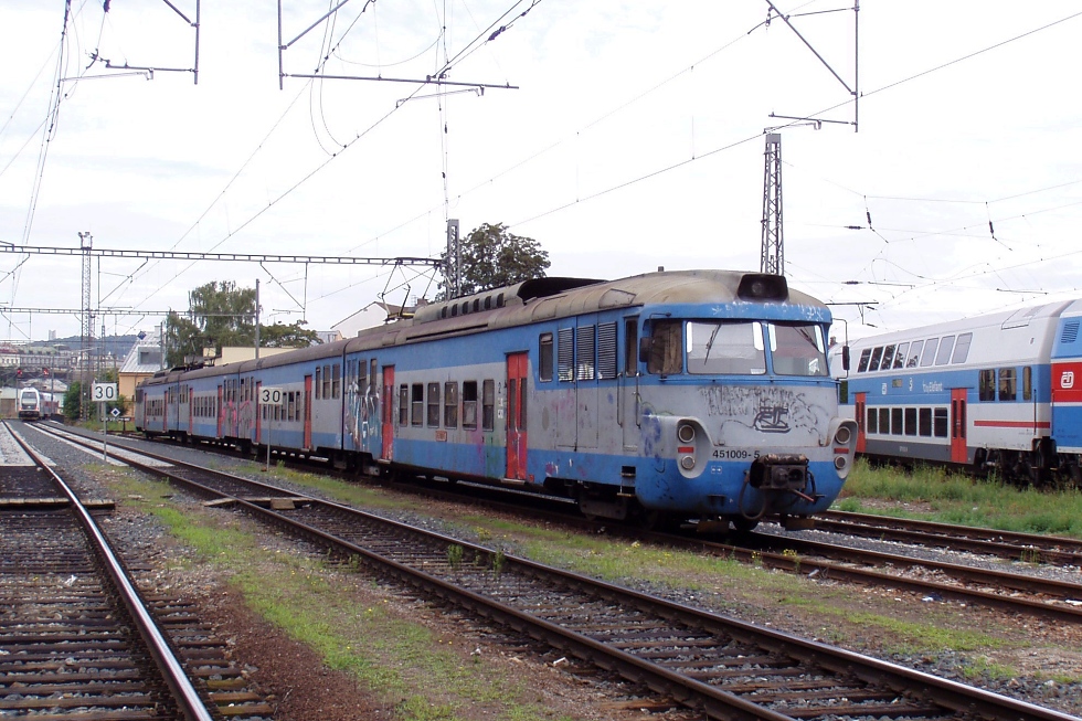 451 009-5