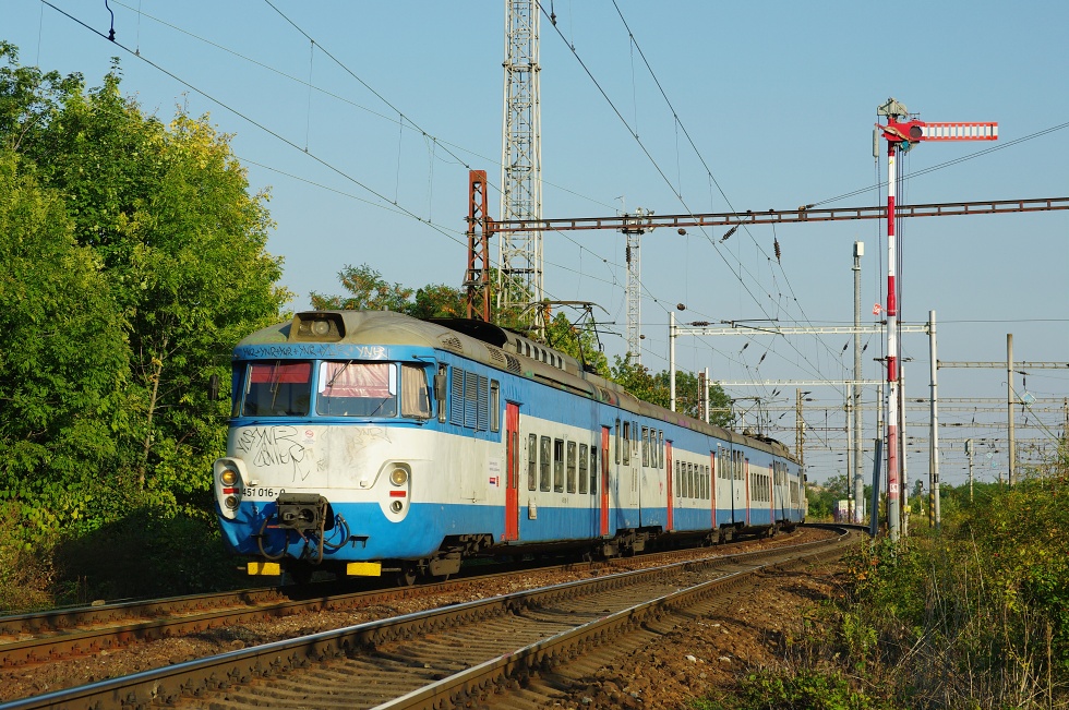 451 016-0